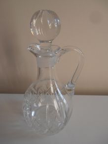 Glass decanter
