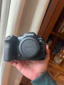 Canon R6 mark iii brand new box open