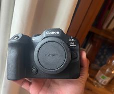 Canon R6 mark iii brand new box open