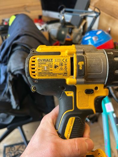 Dewalt 18v Bc Dcd996 Xr Brushless Hammer Drill (bare Unit)