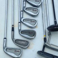 golf clubs trolley and bag