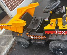 JCX 12V Electric Ride On Hydraulic Dumper truck
