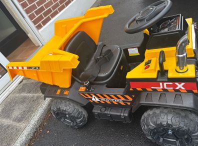 JCX 12V Electric Ride On Hydraulic Dumper truck