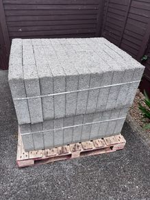 100 4inch blocks