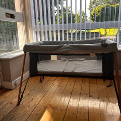 Maxi Cosi Travel Cot