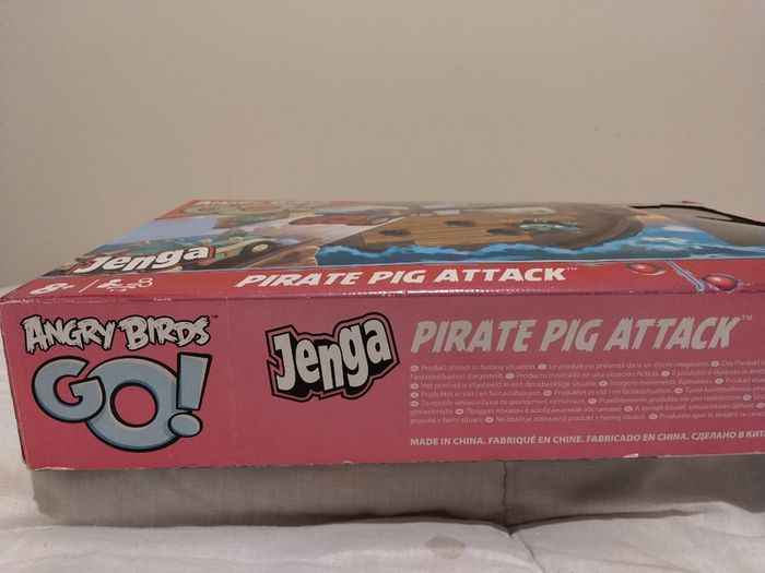 Angry Birds Go! Jenga Pirate Pig Attack Game