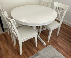 Rosentorp dinning set.