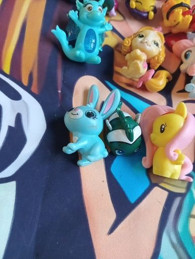 collectable figures