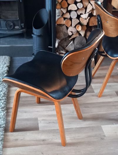 Lovely Eames Style dining chairs