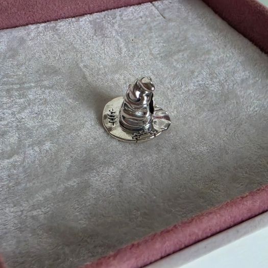 Pandora Harry Potter sorting hat charm very good condition hallmarked