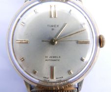 Vintage Timex Automatic 6824 7468 21 Sunburst Men's Automatic Wristwatch Great Britain, the watch works well and keeps time