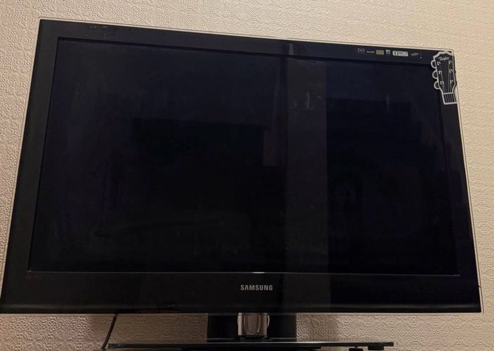 FREE Samsung TV For Parts or Repair