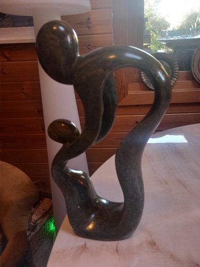 Zimbabwe Shona stone mother and child, v heavy, tall, hand carved, D18