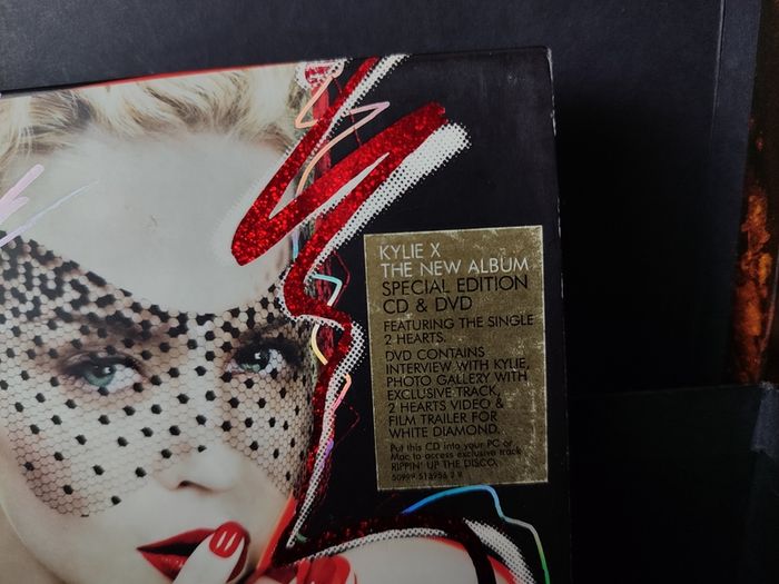 Kylie Minogue ! Kylie X ! The New Alum ! Special Edition CD and DVD ! 2007 !