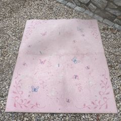 Girls Pink bedroom rug