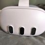 Quest 3 512gb + with battery strap and 2 face cushions Image 9