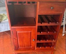 vine cabinet