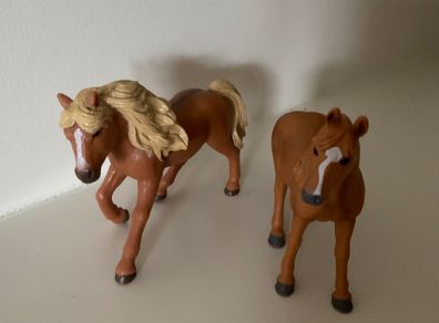 Schleich Pony Horse figures x 2 Chestnut