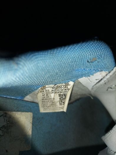 jordans boys size 3 and a half