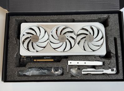 RTX 4080 16GB Gigabyte Aero White/Silver