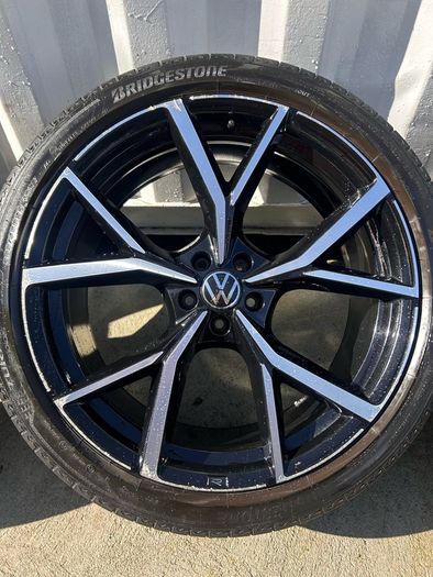 Genuine Volkswagen Touareg Estoril R Line 22" Alloy Wheels