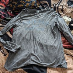 Mens long sleeve top