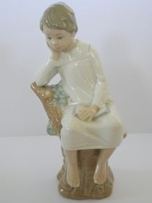 Lladro Figurine