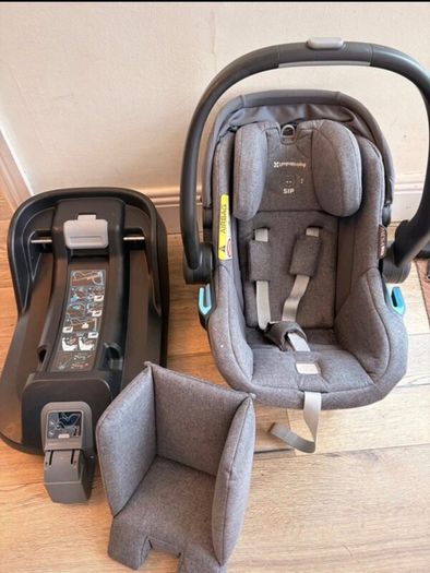 Uppababy Vista Mesa iSize Car seat with isofix