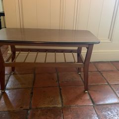 Vintage sidetable
