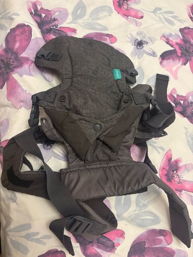 baby carrier