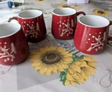 Large Christmas mugs