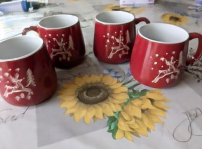 Large Christmas mugs