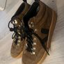 Veja brown Runners Image 2