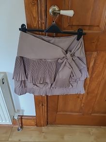 Claire Kennedy Taupe skirt Size 10/12