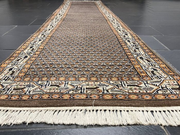 Antique Rug Runner STUNNING 335 x 0.75cm (RunSar)