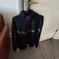hugo boss top
