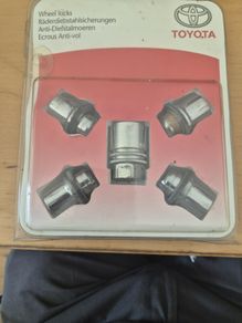 Toyota Wheel Locks
