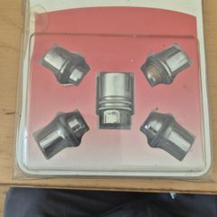 Toyota Wheel Locks