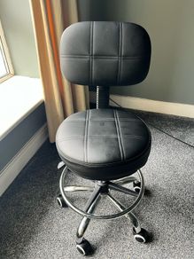 Swivel Round Rolling Stool