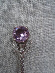 Brooch, Costume jewellery. Jewellery. Gift