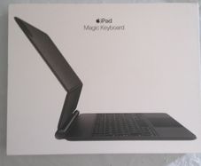 Ipad Magic Keyboard_ Box