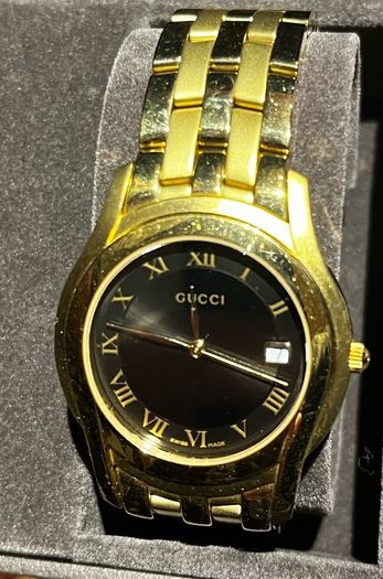 GUCCI  Gold Bracelet Stainless Steel Black Dial   Ladies Watch