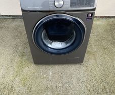 Samsung 8 kg washing machine . Working perfectly