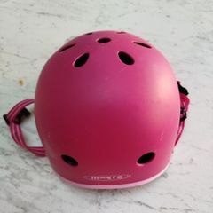 Microscooter helmet in pink