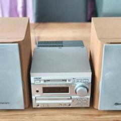 Sony MiniDisc Hifi - HCD-MD373 w/ remote