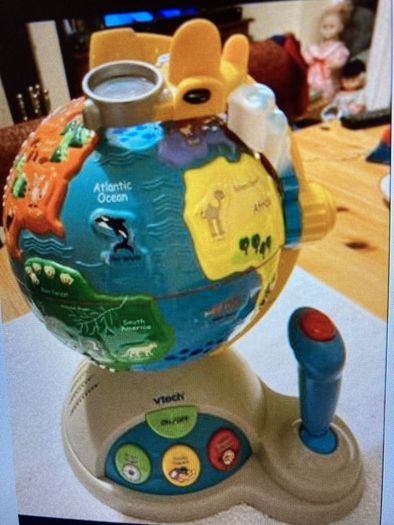 V-Tech Flight Discovery Globe