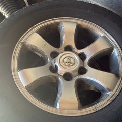Land Cruiser 4 alloys and great tires