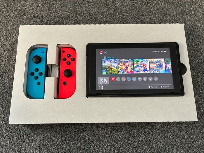 Nintendo Switch Neon
