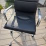 leather office chair Image 2