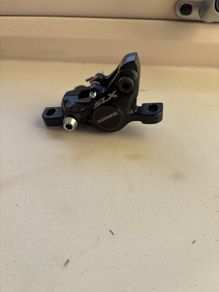 Shimano SLX BR-m675 rear brake hidraulic caliper